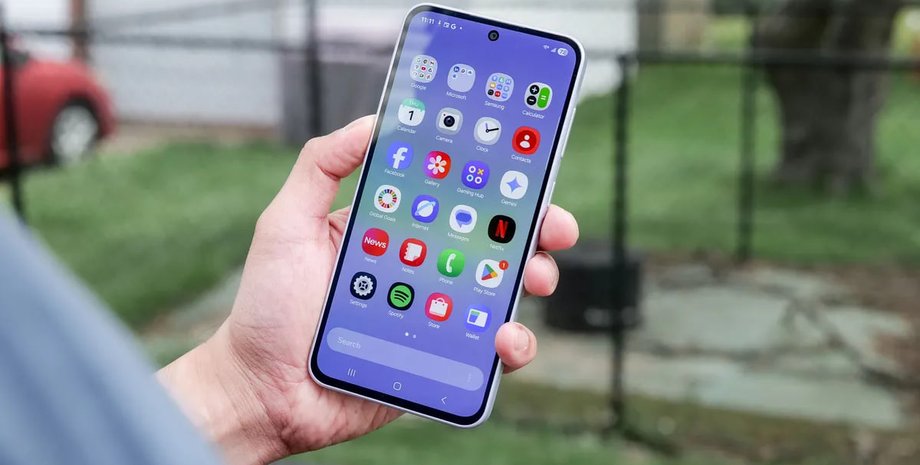Фото до матеріалу: Samsung Galaxy A36: чому старіша модель популярніша за нову в Україні