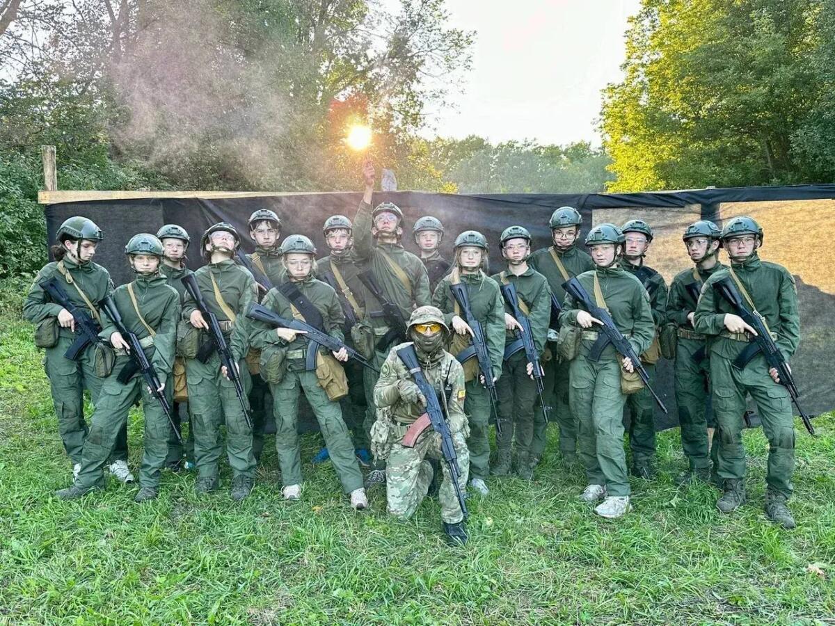 Фото до матеріалу: Велика Британія ввела жорсткі санкції проти російської організації «Воїн»