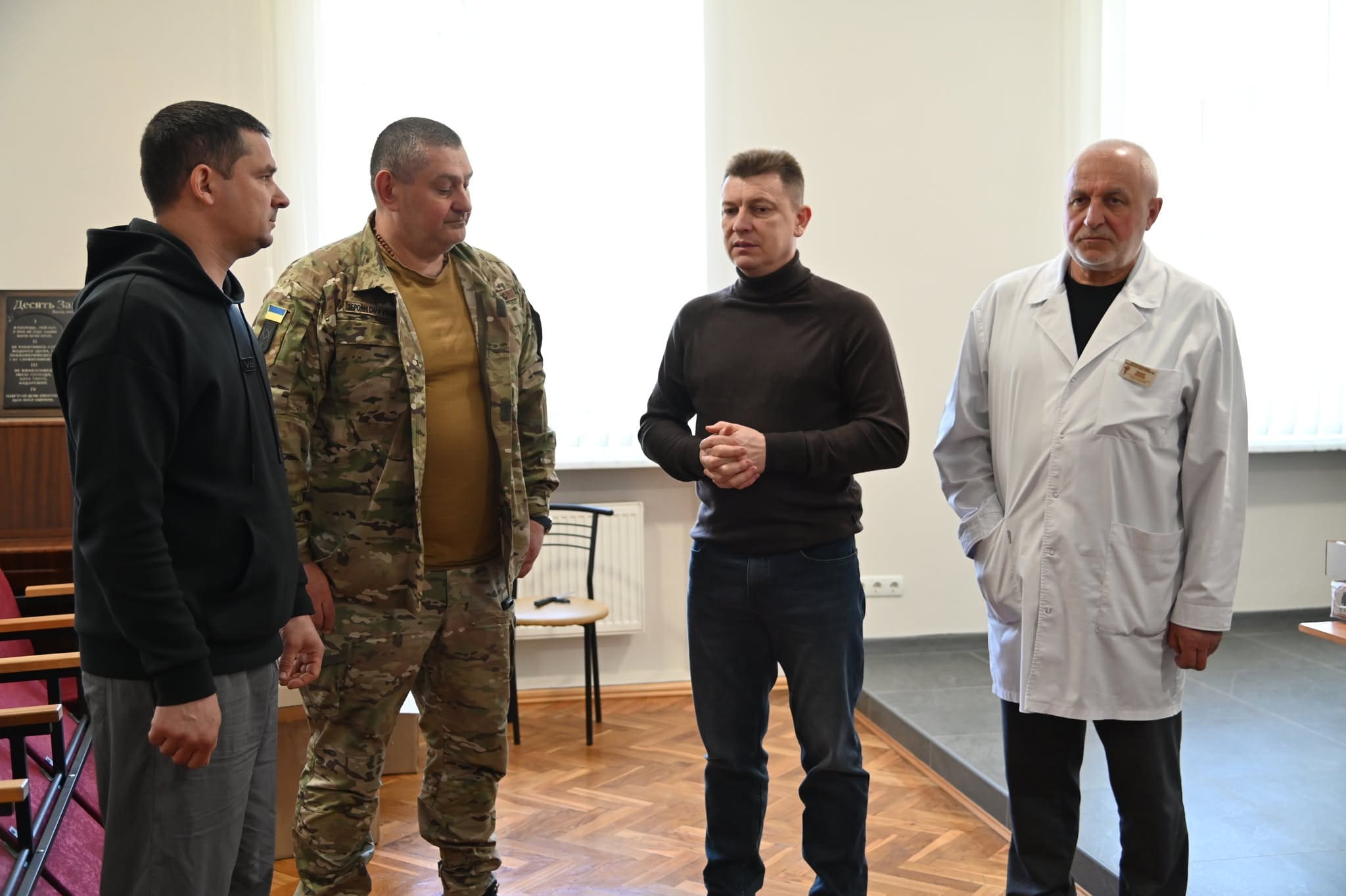 Фото до матеріалу: Тернопільщина підтримала 3-тю штурмову бригаду: 15 FPV-дронів передали на фронт