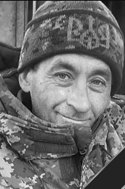 Фото до матеріалу: Четверо захисників з Хмельниччини повертаються додому «на щиті»