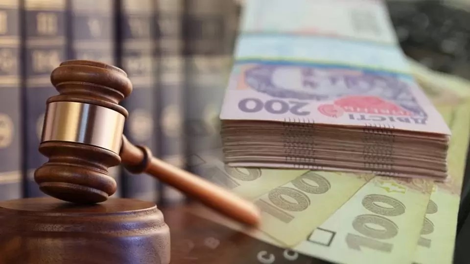 Фото до матеріалу: У Хмельницькому стягнуто 7,3 мільйона з посадовця міграційної служби