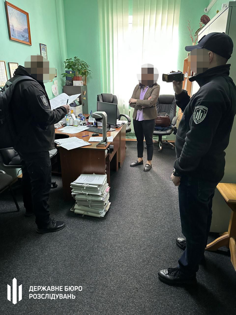 Фото до матеріалу: Справа Тандира: екссуддю підозрюють у шахрайстві з чужими квартирами