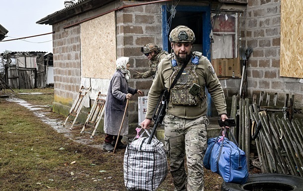 Фото до матеріалу: На Херсонщині оголосили обов'язкову евакуацію дітей з Наддніпрянського та Молодіжного