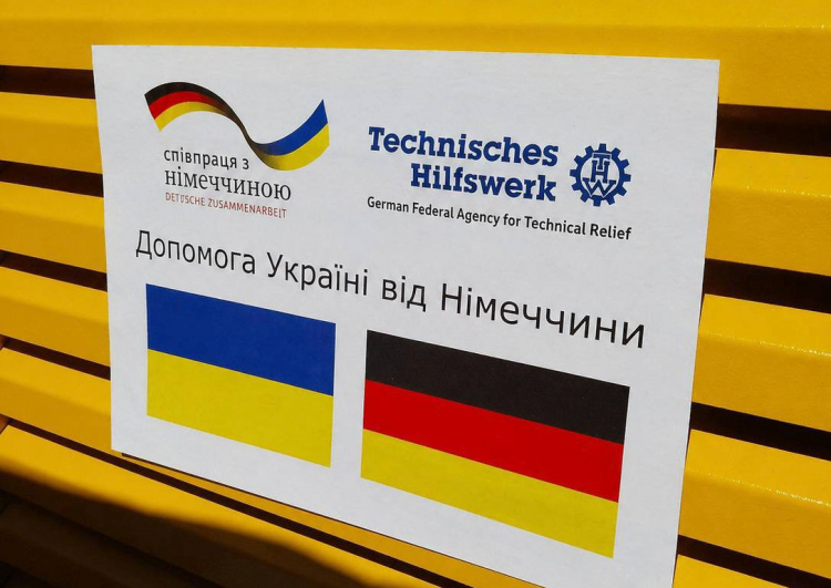 Фото до матеріалу: Зеленодольськ отримав нові генератори для підтримки комунальних послуг