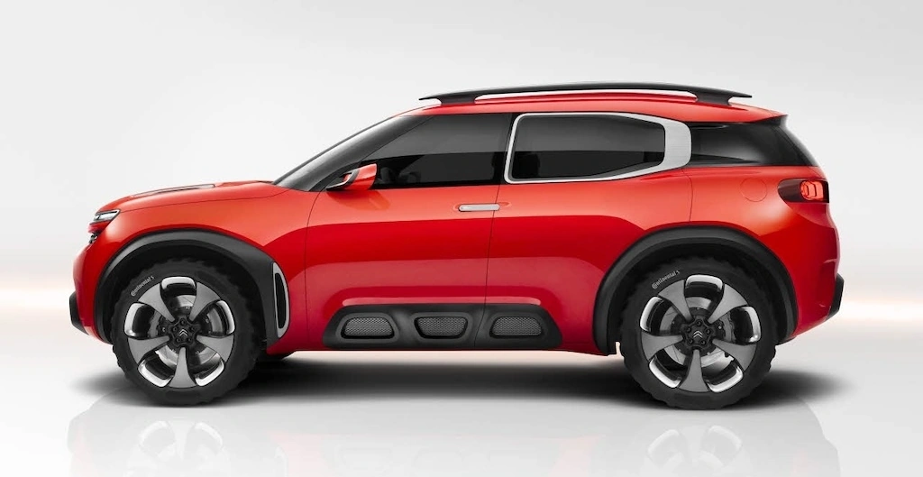 Фото до матеріалу: Тест-драйв рестайлінгового Citroën C5 Aircross: останній шанс на дизель із автоматом