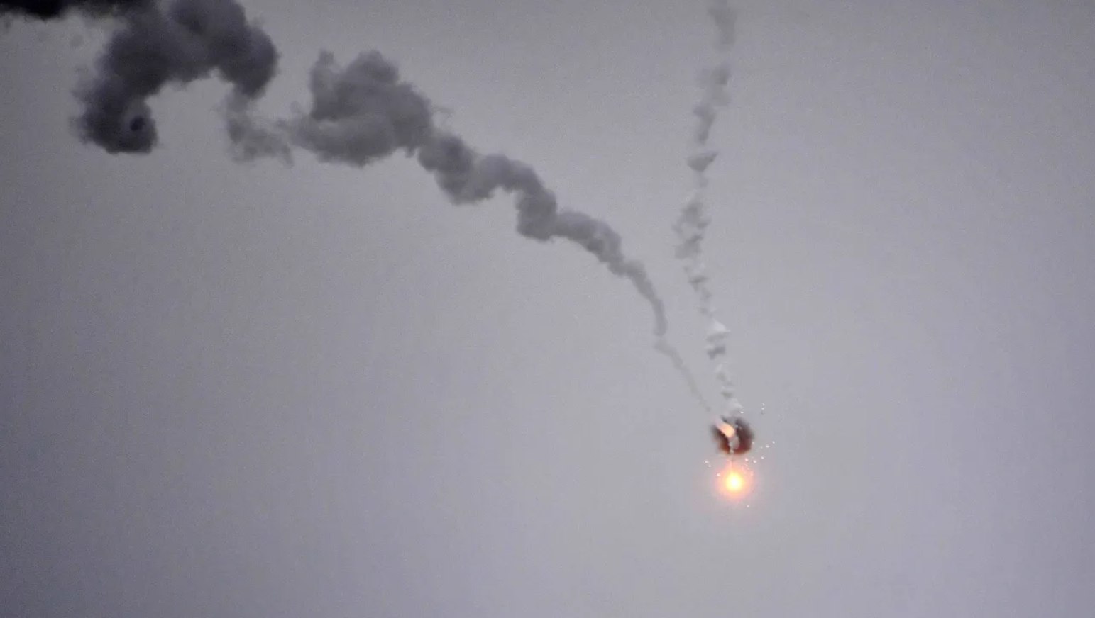 Фото до матеріалу: У ніч проти 7 травня росіяни атакували Україну 102 дронами