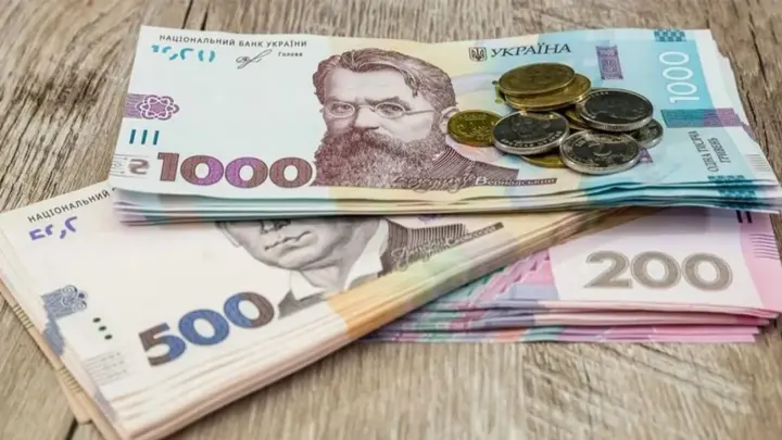 Фото до матеріалу: Як перевірити трудовий стаж та виправити помилки: інструкція для українців