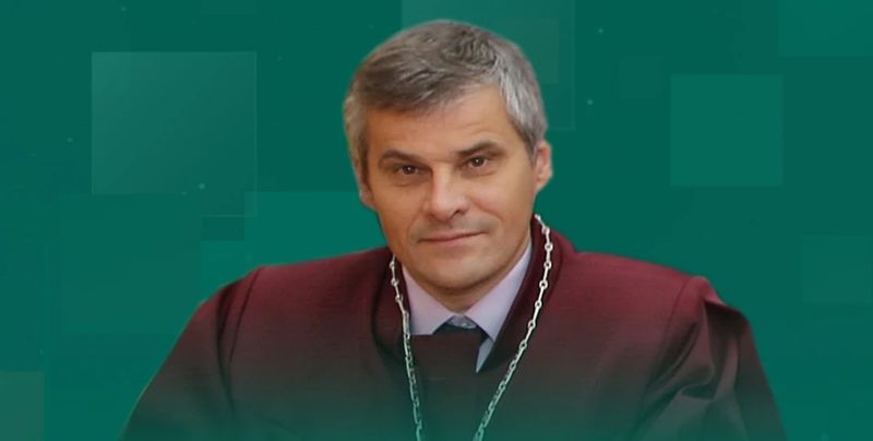 Фото до матеріалу: Чи зможе ректор Бугров балотуватися знову після судового рішення про «корупцію»?