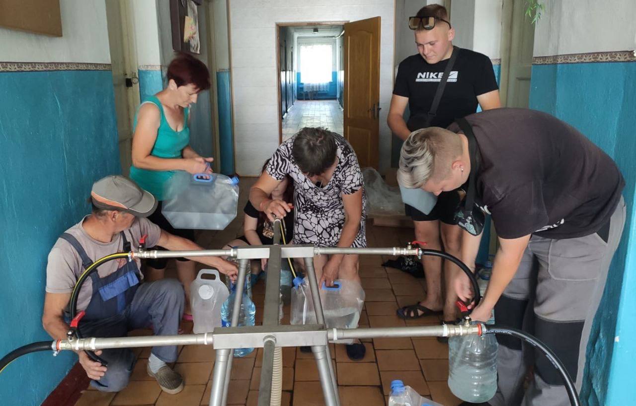 Фото до матеріалу: Селище Вищетарасівка підтримує Нікопольщину водою