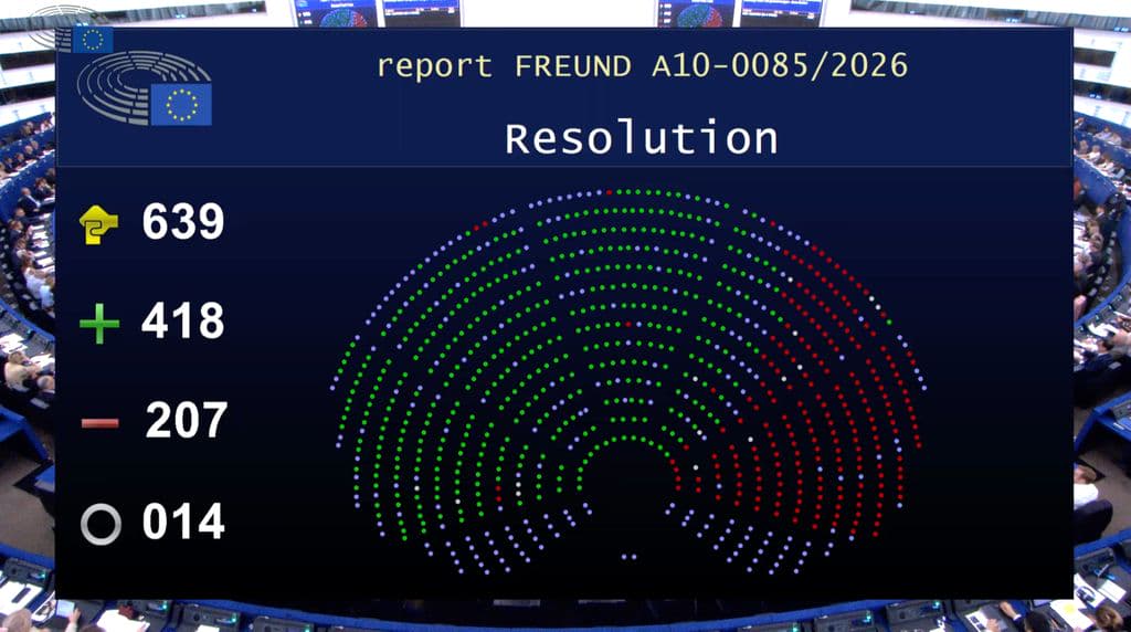Фото до матеріалу: Європарламент вимагає замороження коштів ЄС для Словаччини через політику уряду Фіцо