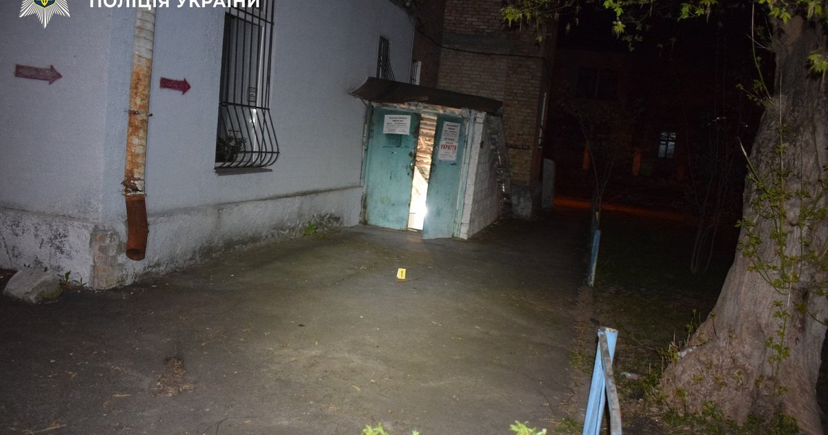 Фото до матеріалу: У Києві 18-річний юнак побив жінку ключем та відібрав телефон