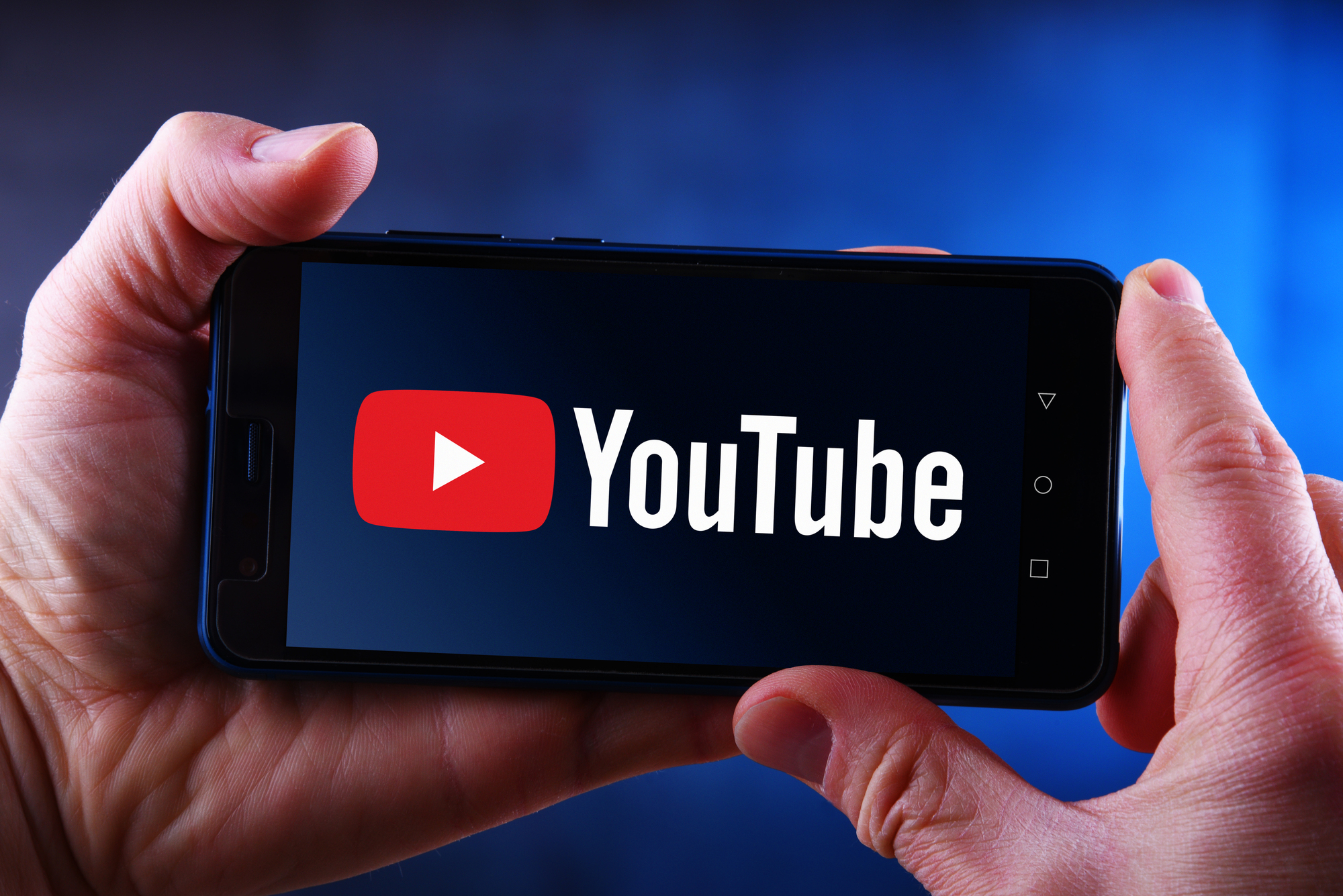 Фото до матеріалу: Користувачі в Україні скаржаться на збої YouTube: відео перевантажують пам'ять