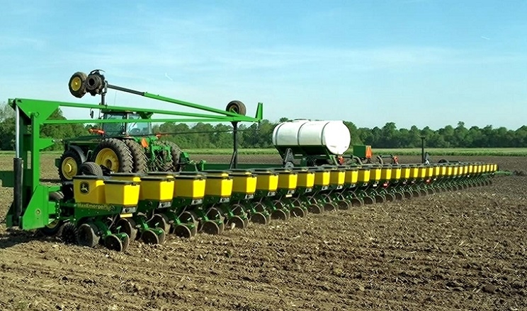 Фото до матеріалу: KSG Agro завершив сівбу ячменю та розпочав посів соняшнику в умовах стислого вікна