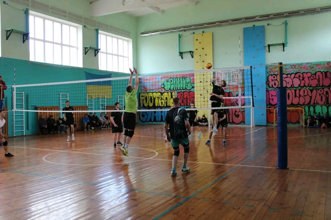 Фото до матеріалу: Чемпіонат з волейболу у Решетилівській громаді: «Мазута» стала переможницею
