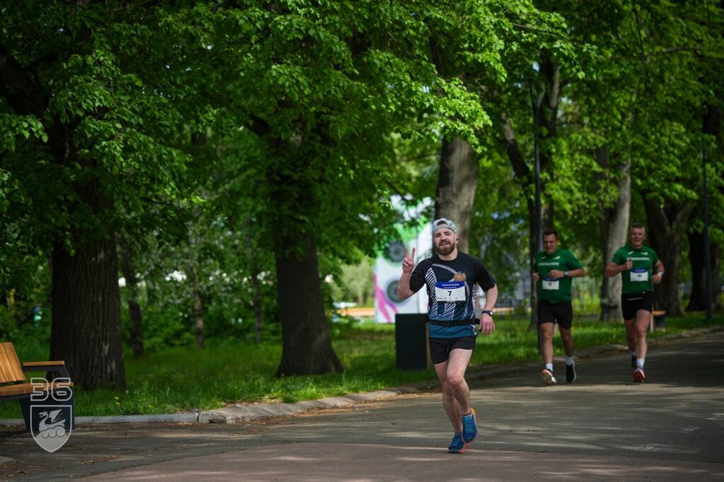 Фото до матеріалу: Біг за підтримку морпіхів: у Києві долучилися спортсмени з десяти країн Європи