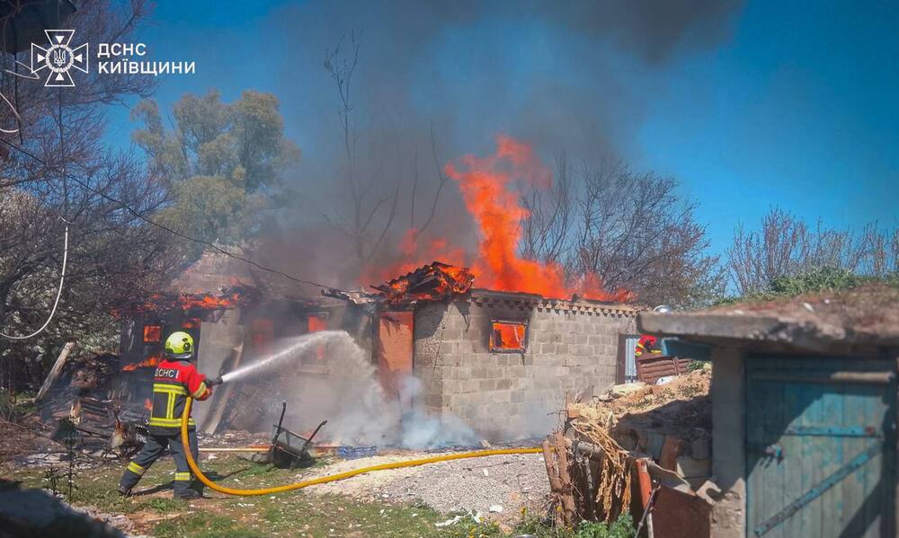 Фото до матеріалу: У Києві затримали організатора незаконного виїзду військовозобов'язаних до Угорщини за 16 тисяч євро