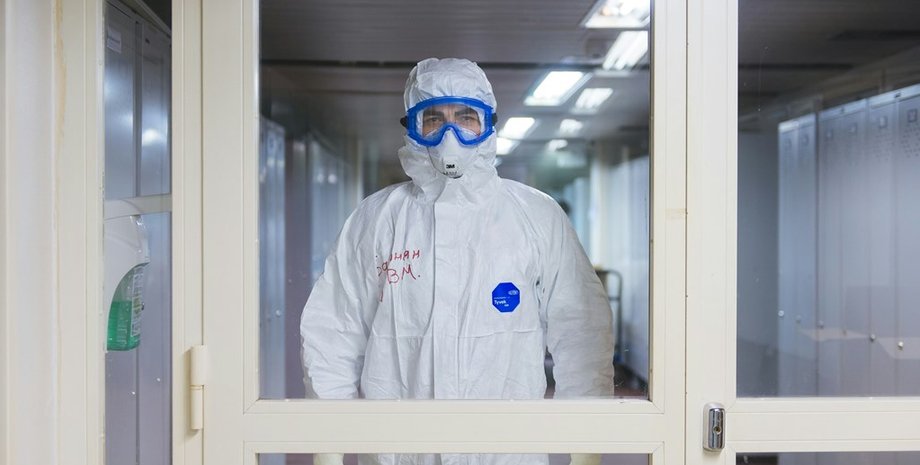 Фото до матеріалу: Суд в Іспанії затвердив примусовий карантин через спалах хантавірусу на лайнері MV Hondius