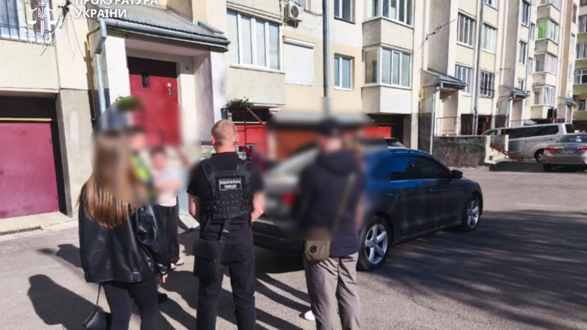 Фото до матеріалу: У Івано-Франківську дві львів'янки організували секс-бізнес