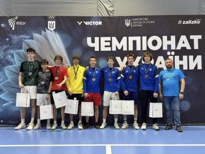 Фото до матеріалу: Владислав Кунін став абсолютним чемпіоном України з бадмінтону U-19