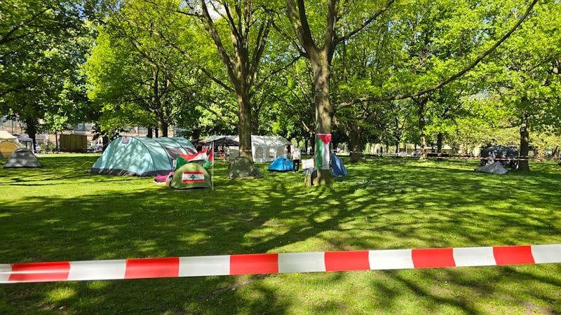 Фото до матеріалу: Суд дозволив протестний табір біля вокзалу Даммтор у Гамбурзі: реакція громади та деталі
