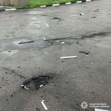 Фото до матеріалу: Російський дрон уперше атакував хлібний фургон на трасі Київ — Харків