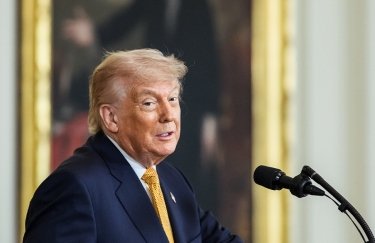 Фото до матеріалу: Трамп дав ЄС дедлайн до 4 липня щодо зниження мит на автомобілі