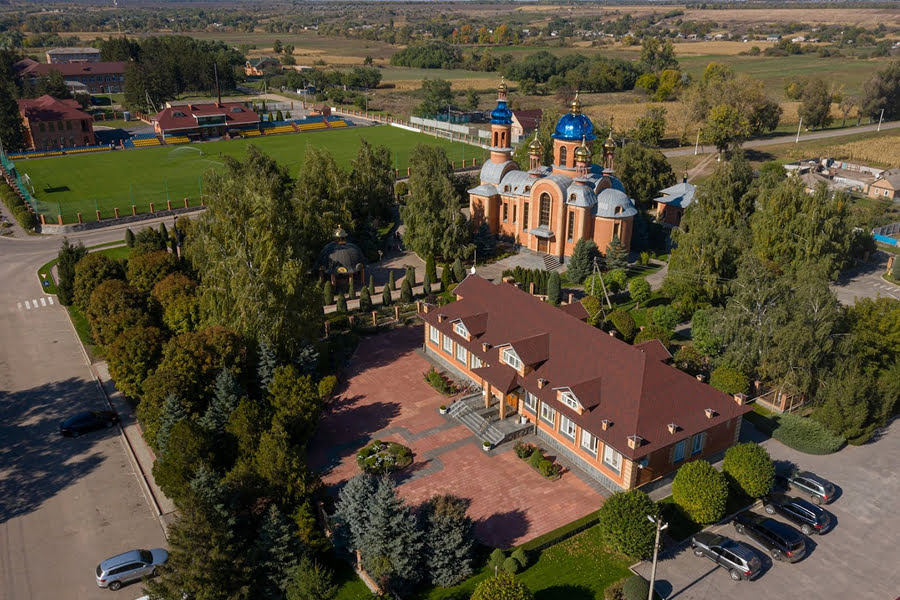 Фото до матеріалу: Старости збираються в Клуб: Всеукраїнська асоціація громад створює новий орган
