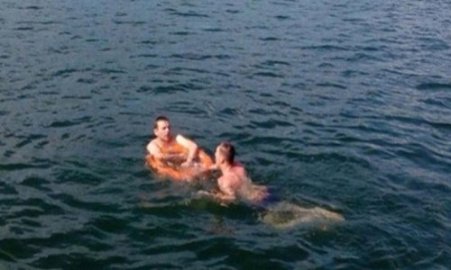 Фото до матеріалу: У Києві затримали п'яного чоловіка з пістолетом, який цілився в перехожих