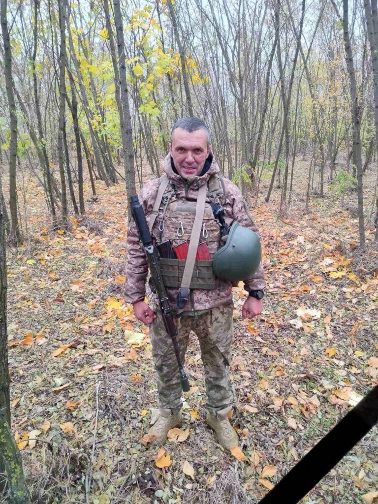 Фото до матеріалу: У Тальному провели в останню путь загиблого на Донбасі захисника Олександра Чижевського