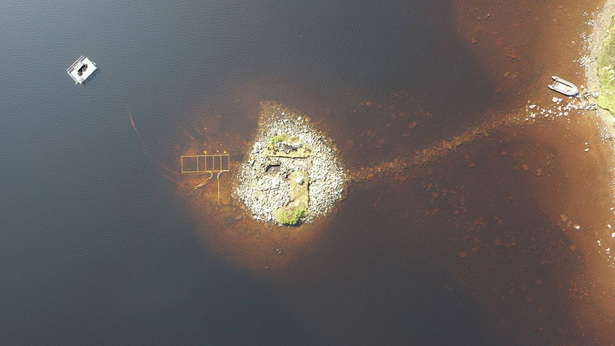 Фото до матеріалу: Унікальна знахідка на дні озера: морські археологи розкрили таємниці стародавнього поселення