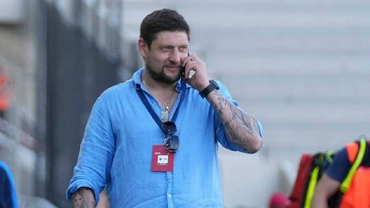 Фото до матеріалу: Селезньов і «сосиски»: Єгор Дирда розповів про незвичну атмосферу у ФК Армат