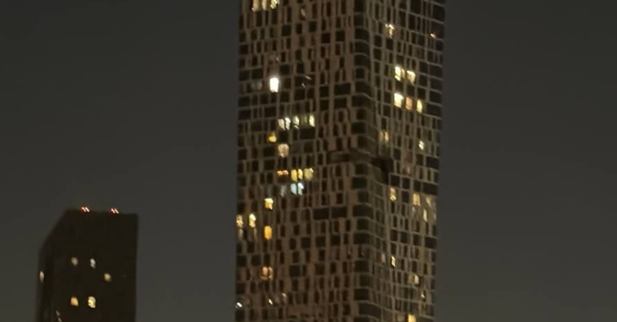 Фото до матеріалу: Вибух у Москві: дрон влучив у житловий будинок за тиждень до параду