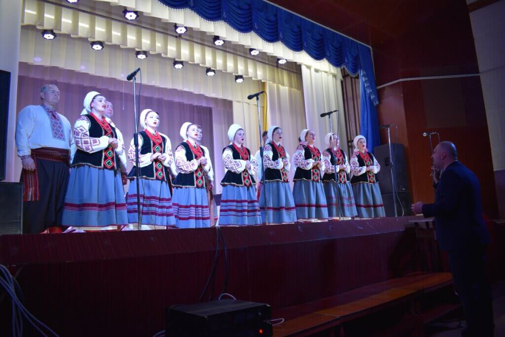 Фото до матеріалу: Жива спадщина Полісся: концерт ансамблю «Льонок» у Попільні