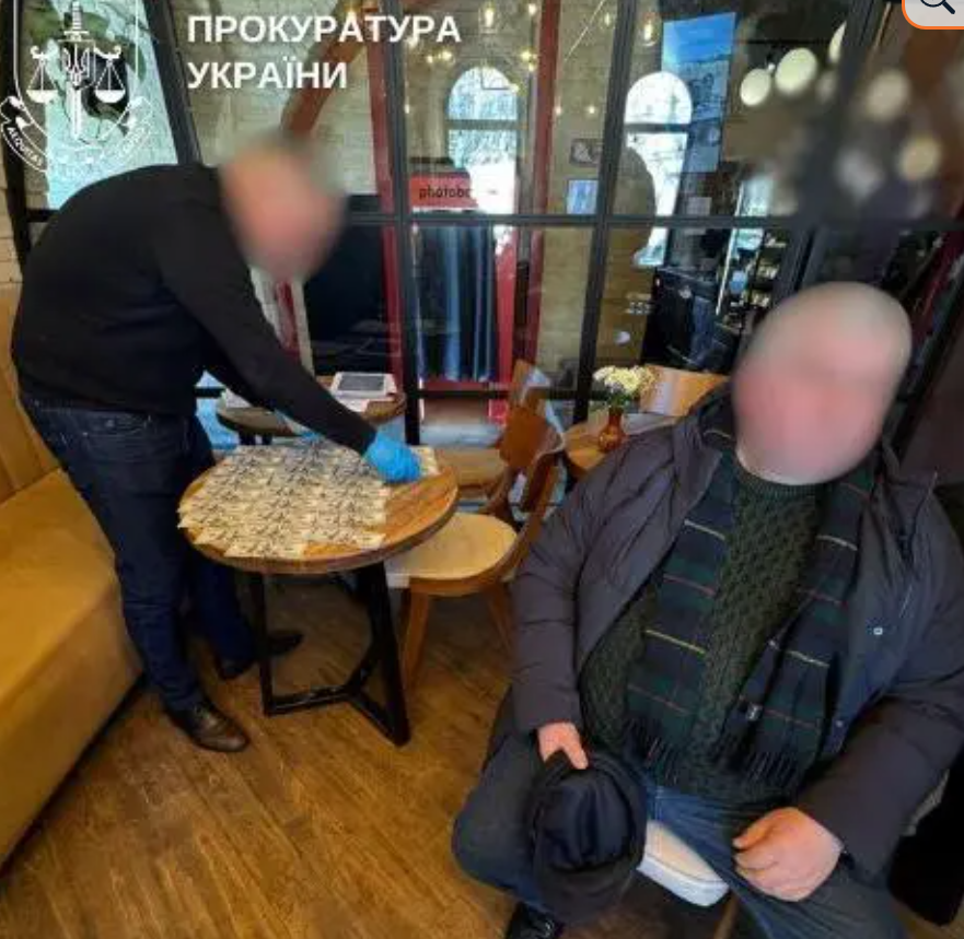 Фото до матеріалу: Депутат Почаївської міськради Валерій Зіневич отримав штраф за схеми з ТЦК