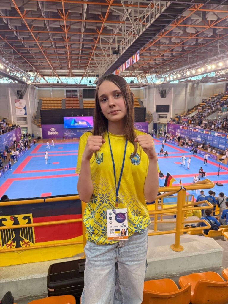 Фото до матеріалу: Черкащина сяяє на чемпіонаті Європи з таеквон-до: шість спортсменів здобули медалі