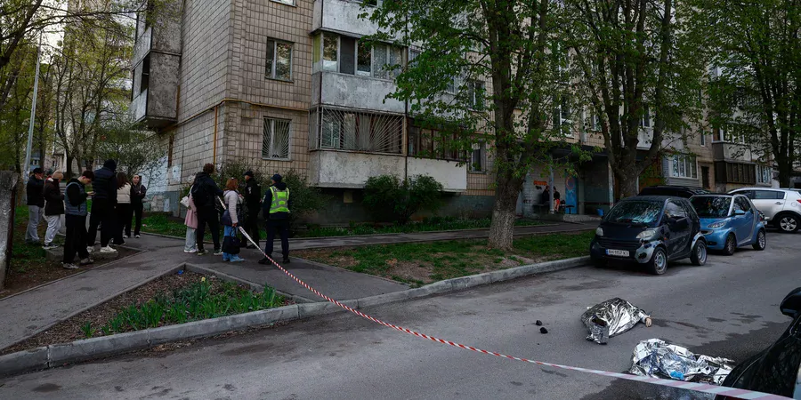 Фото до матеріалу: Світ мовчить: кара не обминь нікого