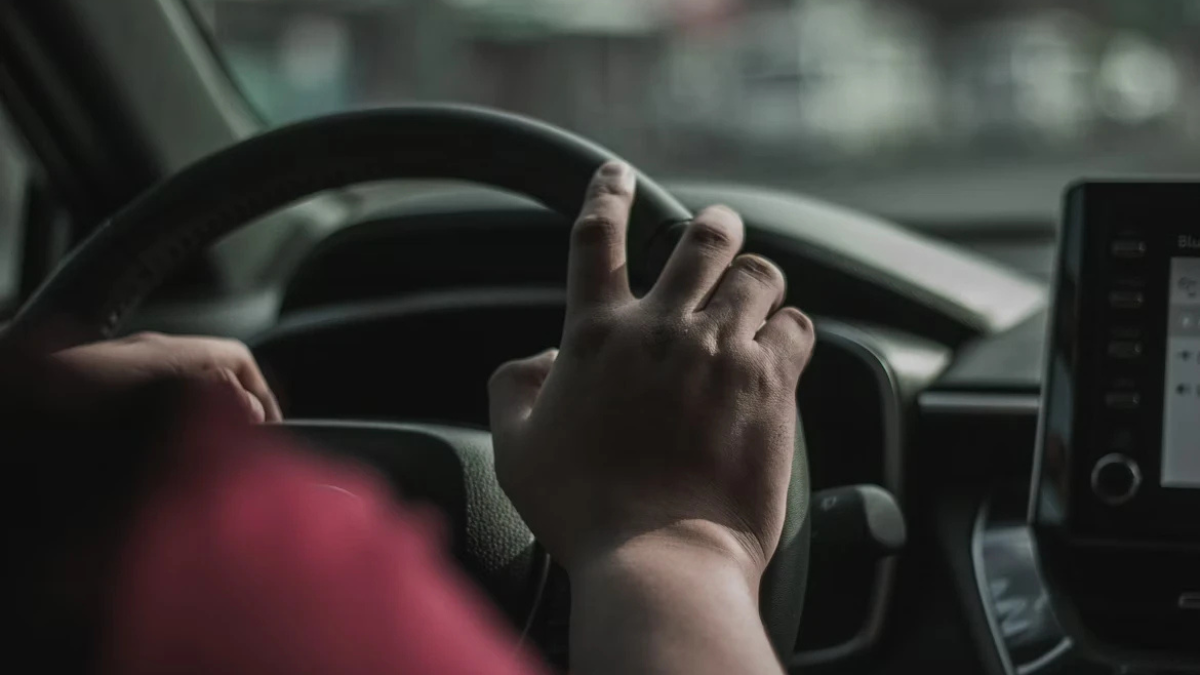 Фото до матеріалу: Ветерани отримують автоцивілку безкоштовно через застосунок «Дія»