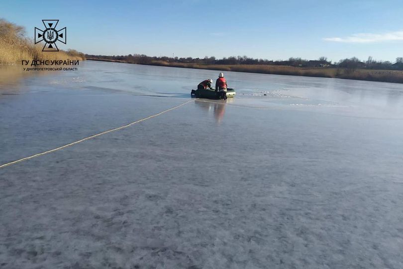 Фото до матеріалу: У Новомосковському районі чоловік помер у водоймі