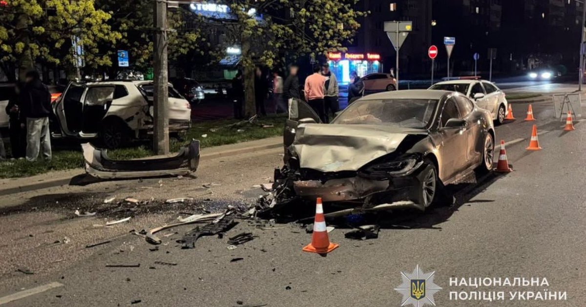 Фото до матеріалу: У Львові померла 9-річна дівчинка після ДТП на Сихові