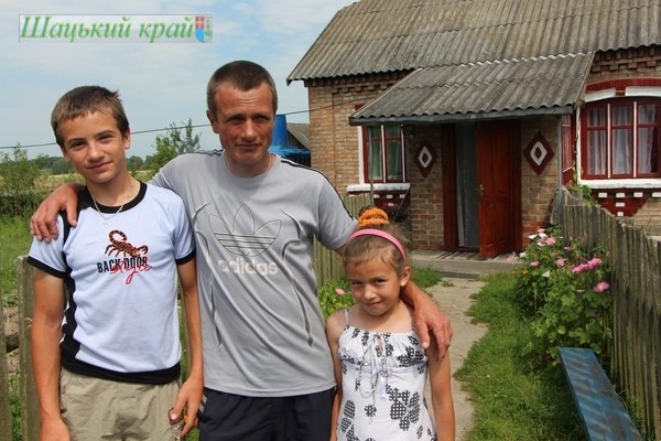 Фото до матеріалу: Війна повернула додому: як син просив маму забрати тата з АТО