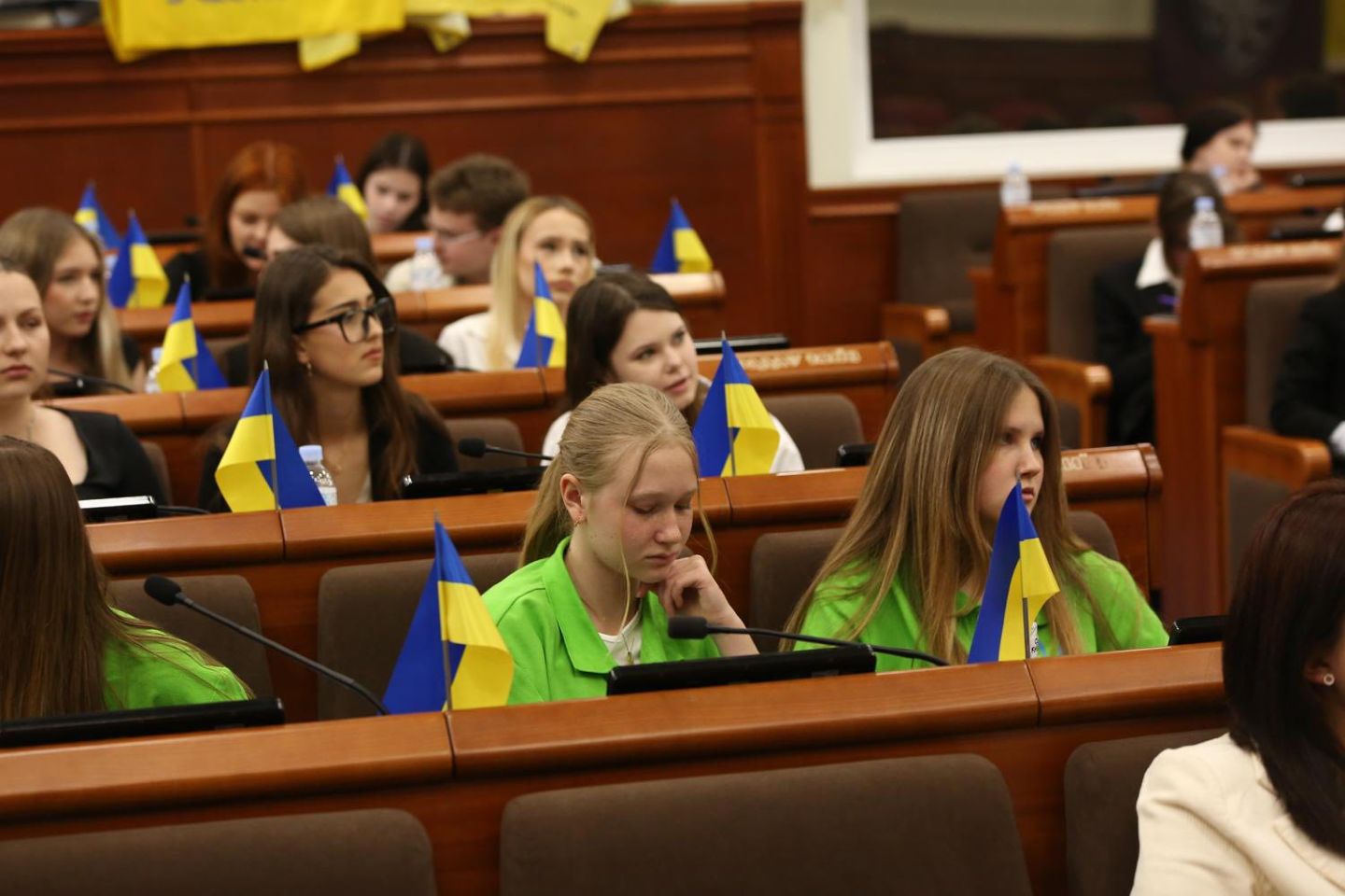 Фото до матеріалу: Молодь Києва залучила до прийняття міських рішень: модель «Європейський курс молоді»