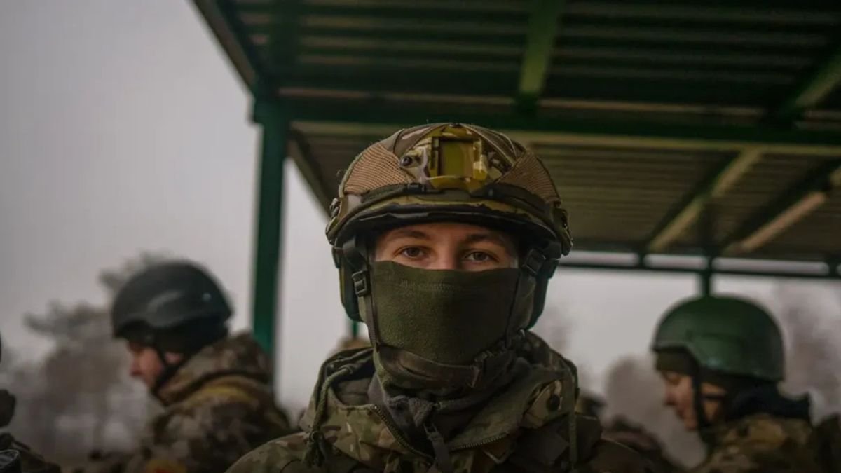 Фото до матеріалу: Вступ у ВВНЗ 2026: гроші, житло та гарантія офіцерського звання
