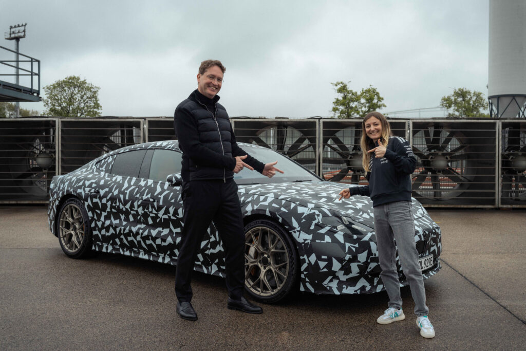 Фото до матеріалу: AMG показав звук електричного GT: імітація V8 перевершує Dodge Charger