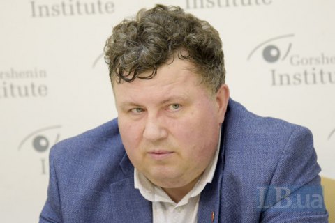 Фото до матеріалу: Володимир Бугров залишив посаду ректора КНУ: контракт завершено, попереду суперечливі вибори