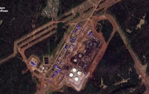 Фото до матеріалу: У РФ на 12-й день загасили пожежу на нафтобазі біля Пермі: супутникові знімки