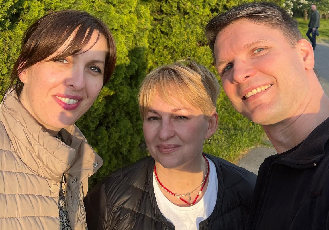 Фото до матеріалу: IT-офіс у селі: як родина Синько перетворила хату за $2000 на бізнес-екосистему в Гречинцях