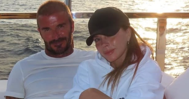 Фото до матеріалу: Вікторія Бекхем привітала Девіда з днем народження архівними фото у червоних плавках