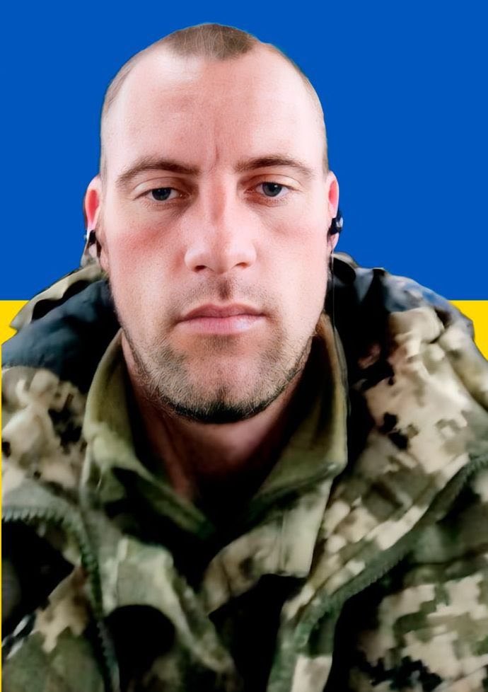 Фото до матеріалу: Воїна з Березівської громади посмертно нагородили державною відзнакою