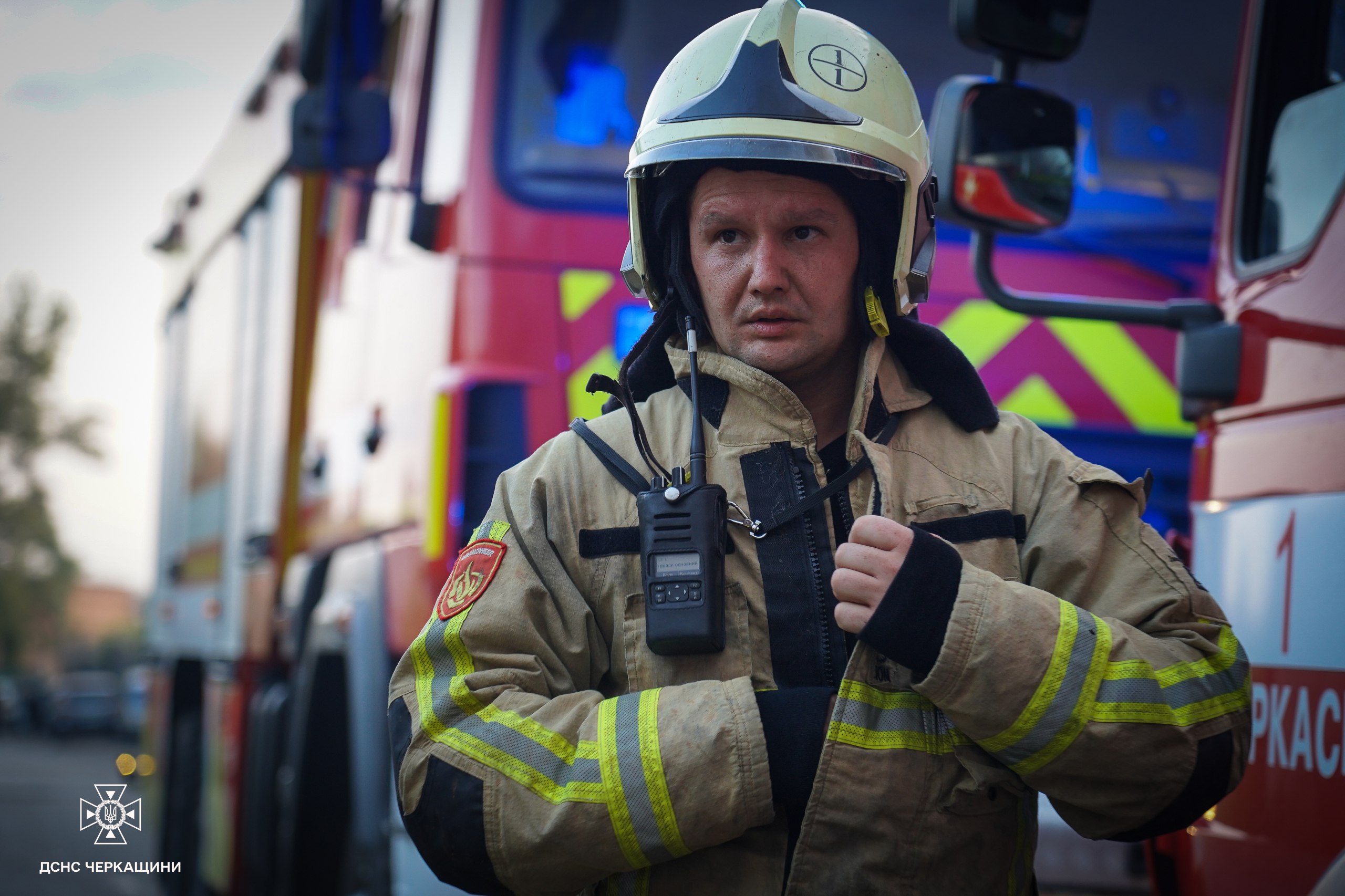 Фото до матеріалу: Рятувальники Черкащини: від гасіння пожеж до розмінування тисяч гектарів