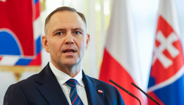 Фото до матеріалу: Кароль Навроцький не відвідуватиме Україну цього року